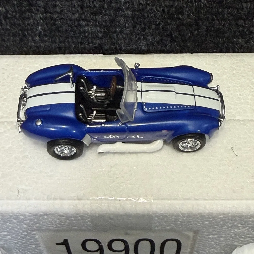 Hot Wheels LEGENDS 19900-9993 Jay Leno Collection 1:64 Shelby Cobra 427 Die-cast